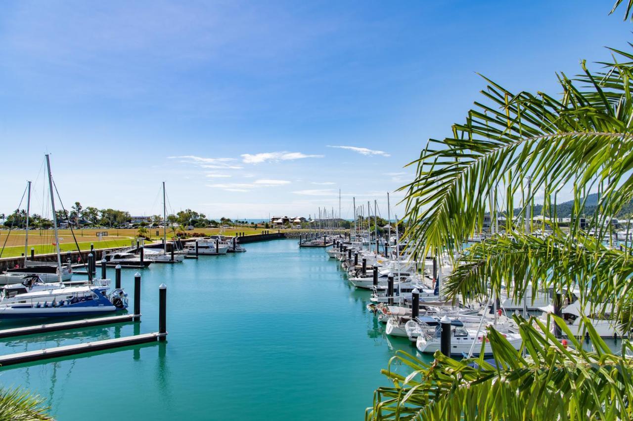 Absolute Luxury Marina Lifestyle At The Port Of Airlie Beach Exteriör bild
